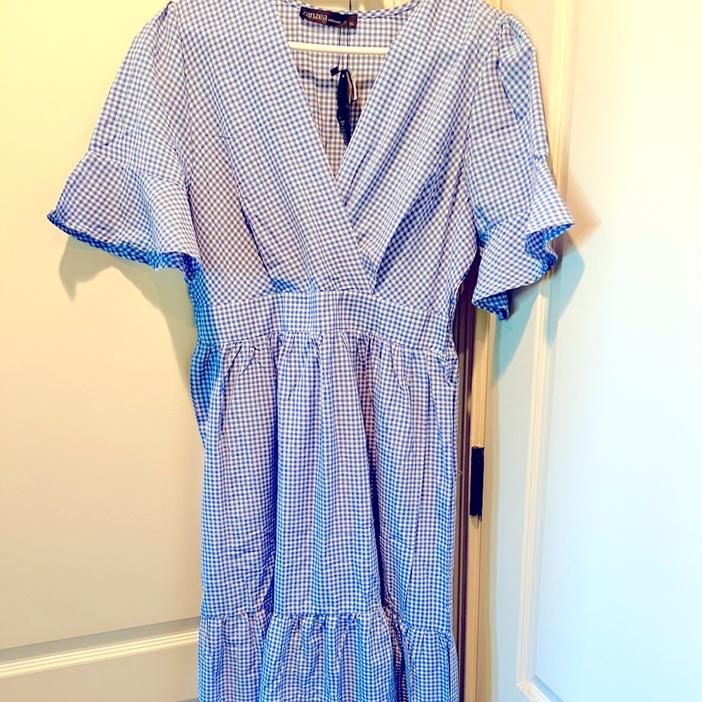 NWT-  Gingham checkered maxi dress.
